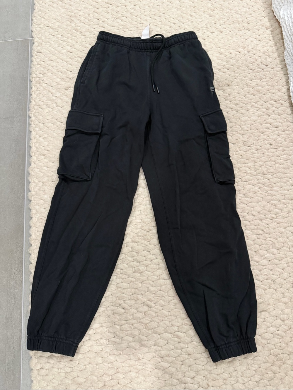 Fabletics Black cargo joggers